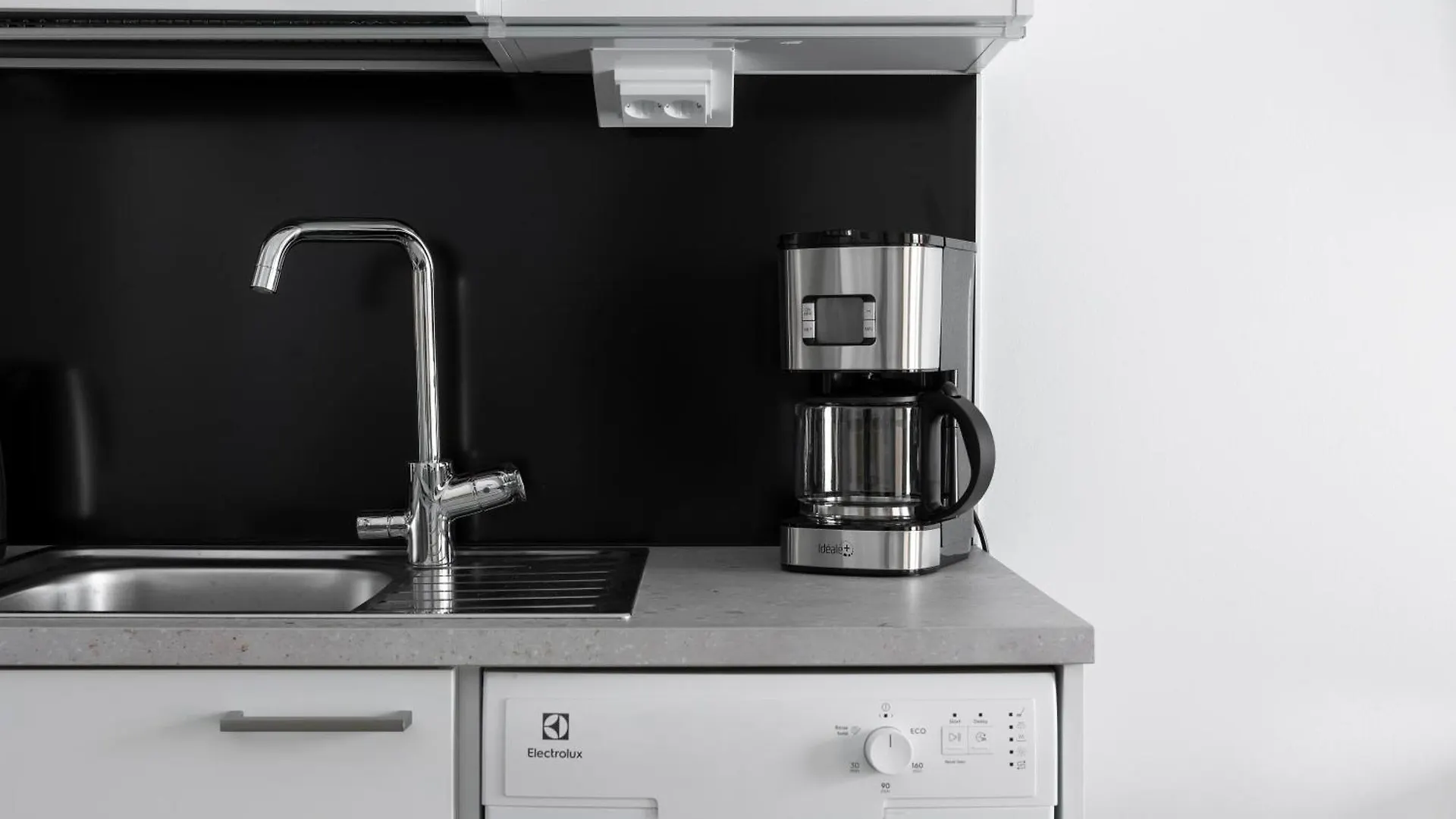 Studio Brita Helsinki Apartment